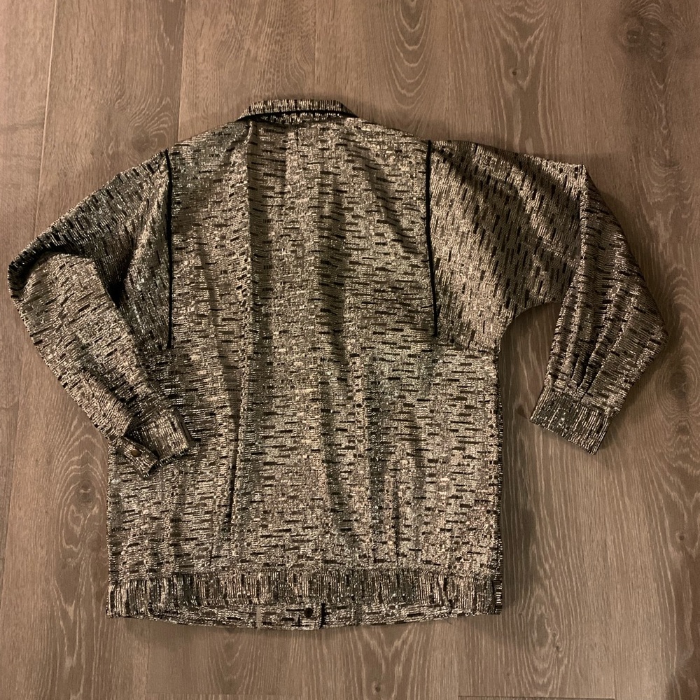 New World Jacket - Picture 2 of 3